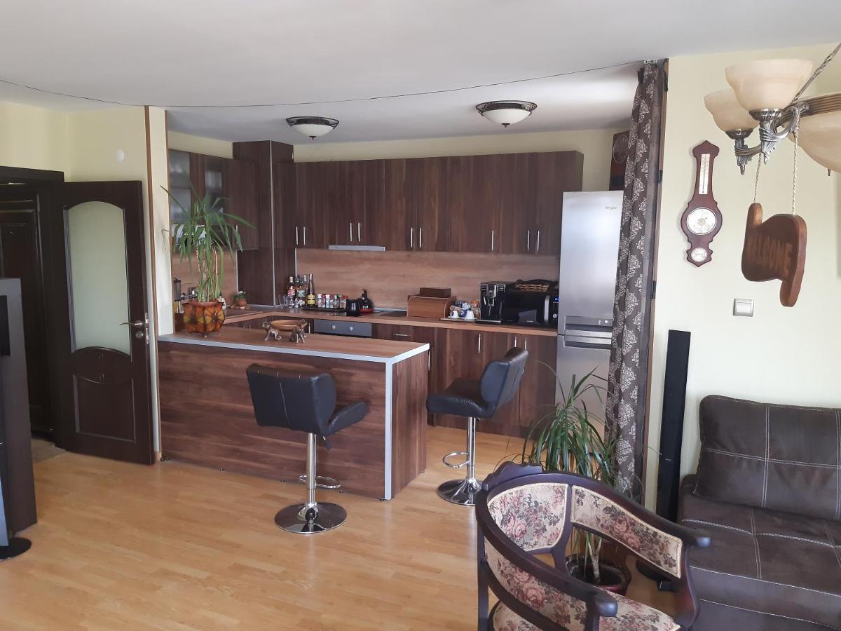 Nish 7 Apartment Veliko Tarnovo Exterior photo